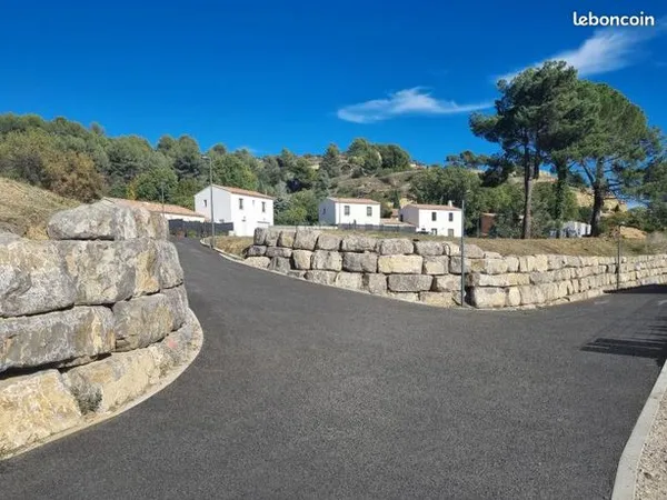 Terrain 409 m² 