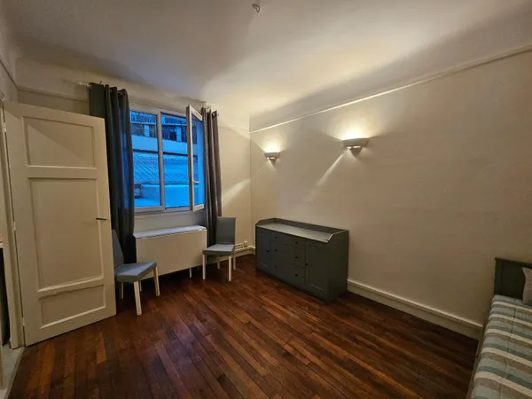 Studio 1 pièce 22 m² 