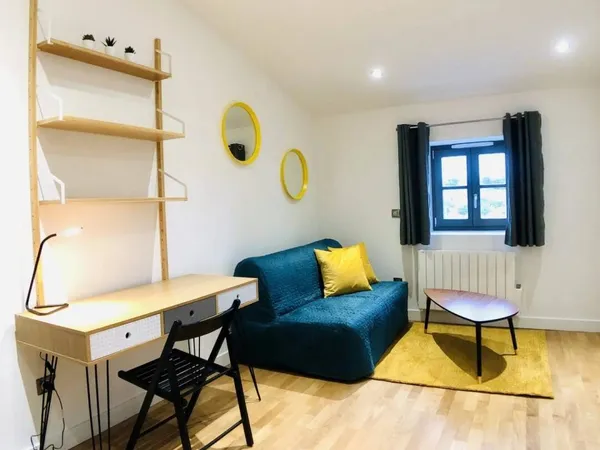 Studio 1 pièce 18 m² 