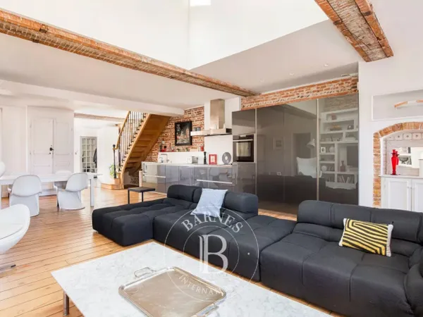 TOULOUSE SAINT GEORGES - DERNIER ÉTAGE, APPARTEMENT 245 M² AVEC 