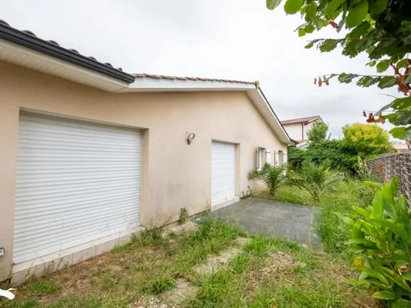 Contemporaine de 4 pièces principales 