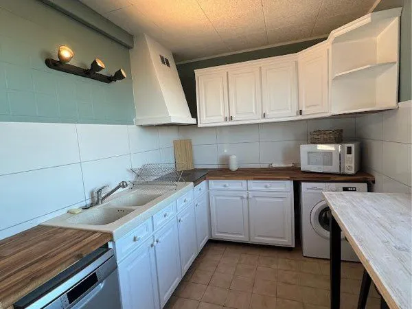 T4 Meuble, tout équipé, disponible, proche commodites Tram, rocade 