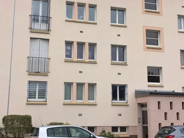 Appartement à lambezelec 