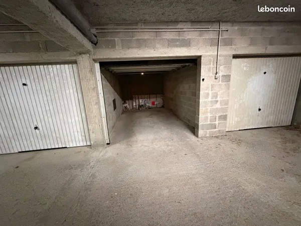 Garage box 