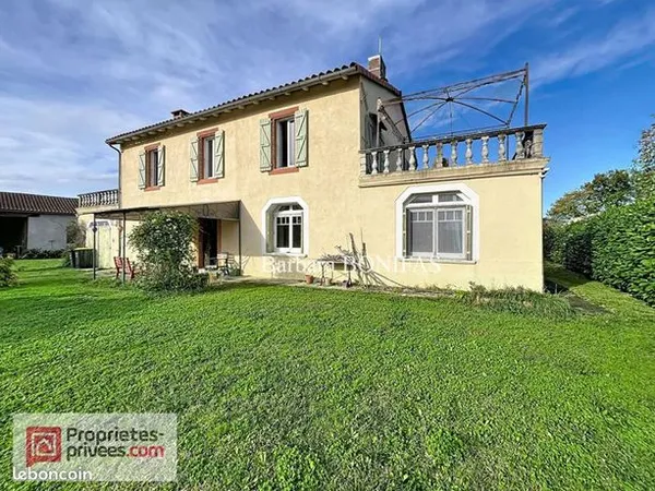 Maison 8 pièces 200 m² 