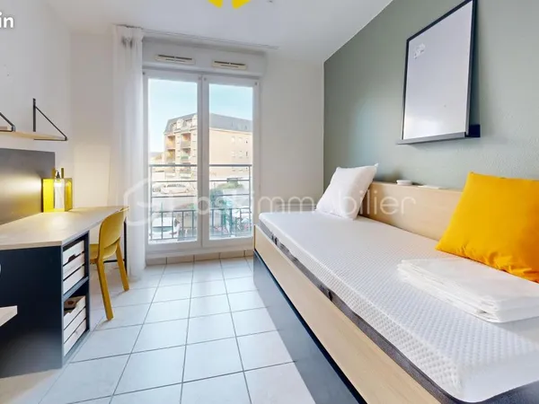 Studio 1 pièce 18 m² 