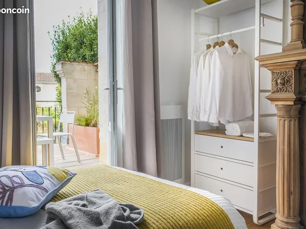 Studio 1 pièce 18 m² 