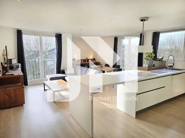 Appartement 4 pièces 95 m² 
