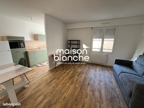 Studio 1 pièce 29 m² 