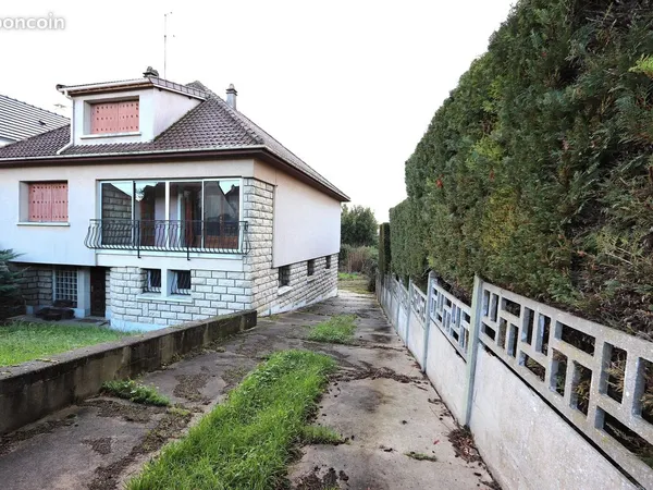 Maison 6 pièces 135 m² 