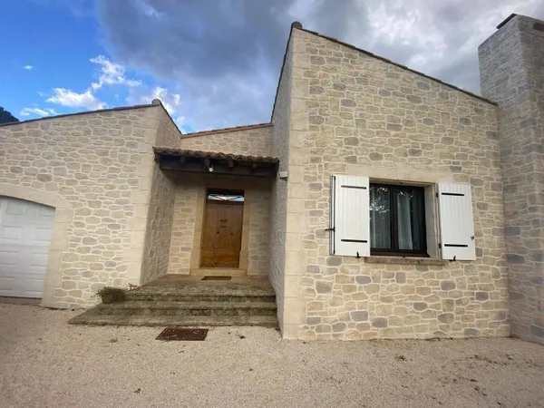 Maison 7 pièces 228 m² 