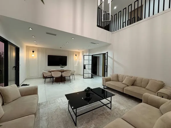 Maison 5 pièces 148 m² 