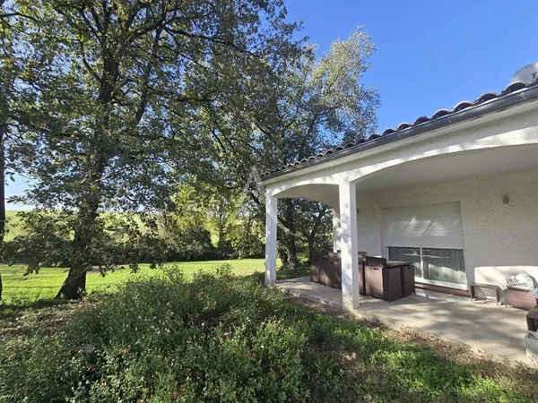 Maison de plain-pied 4 pièces 117 m² 