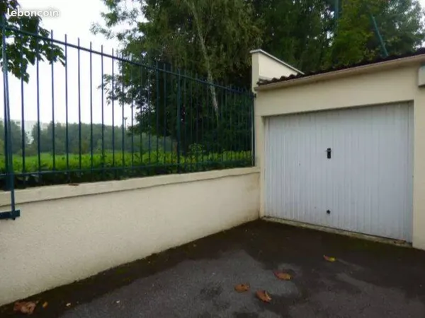Parking 13 m² 