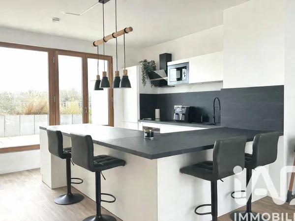 Appartement 4 pièces 84 m² 