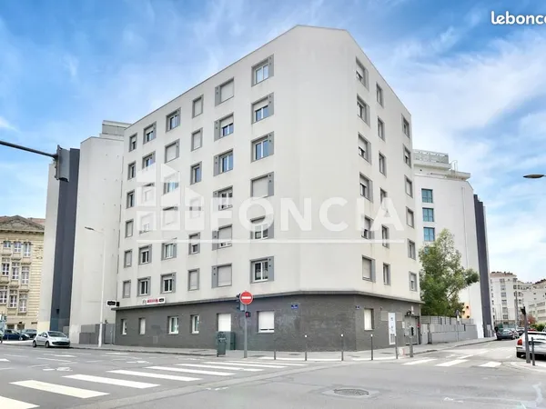 Appartement 1 pièce 17 m² 