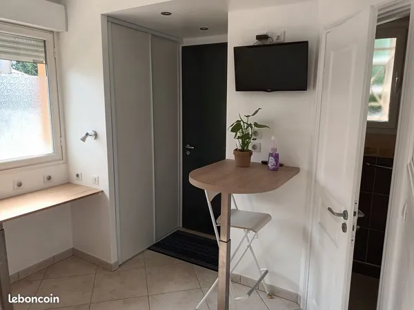 Chambre studio indépendante chez l habitants mérignac bordeaux 