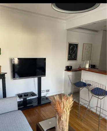 Superbe 2 pièces idéalement situé à Levallois - Location meublée 