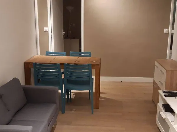 Appartement 7 pièces 98 m² 