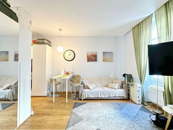 Studio 2 pièces 32 m² 