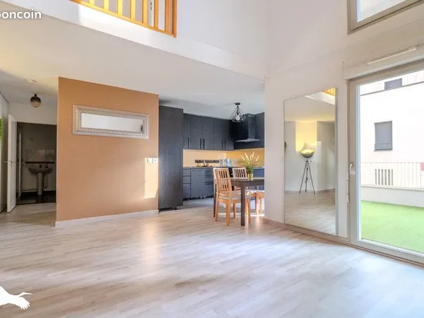Appartement 4 pièces 93 m² 