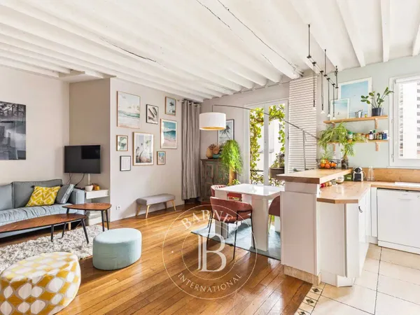 OFF-MARKET: PICPUS - Duplex - derniers étages - Charme et lumière 