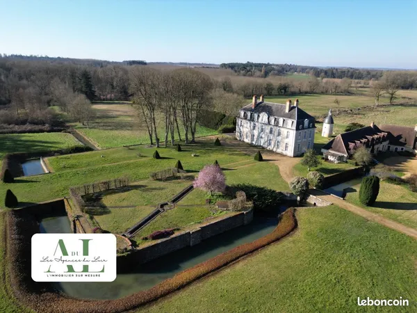 Local 24 pièces 800 m² 