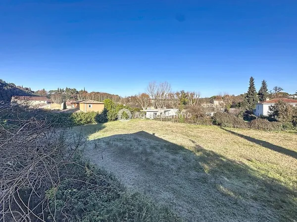 Terrain constructible 