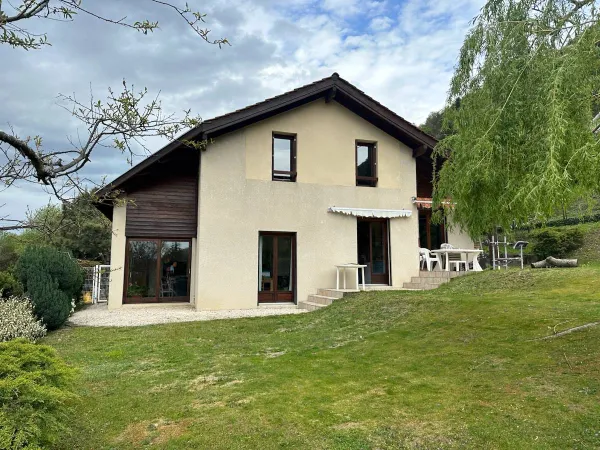 Loue Maison T5 proche Grenoble 