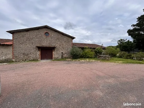Bureau 167 m² 