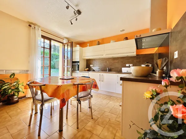 Maison 6 pièces 90 m² 