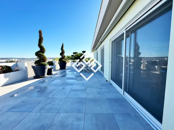 Appartement d'exception avec terrasse à Narbonne 