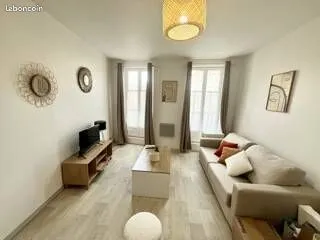 Location studio meublé 24m2 Saint Germain en Laye 