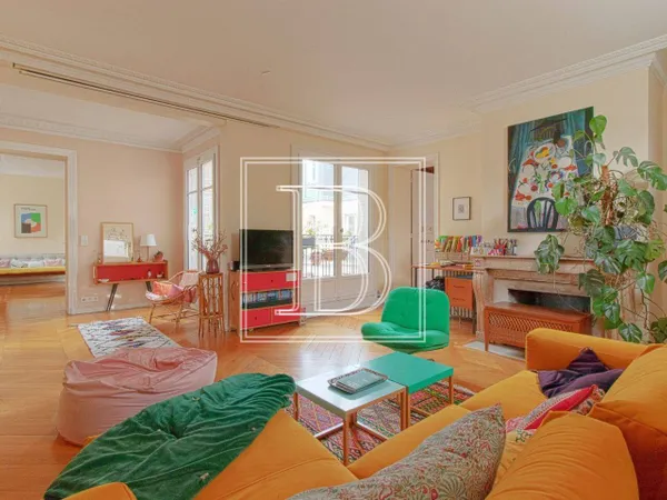 Appartement 5 pièces 128 m² 
