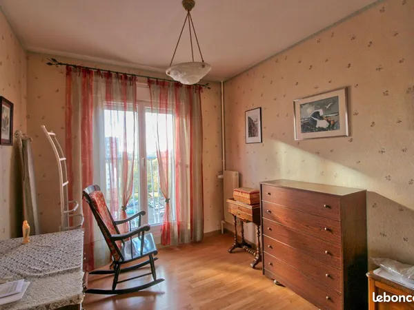 COLOCATION : 1 chambre individuelle dans F5 75m2 (pour Femmes uniquement) 