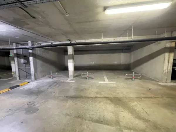 Aix en Provence : Location place de parking en sous sol 