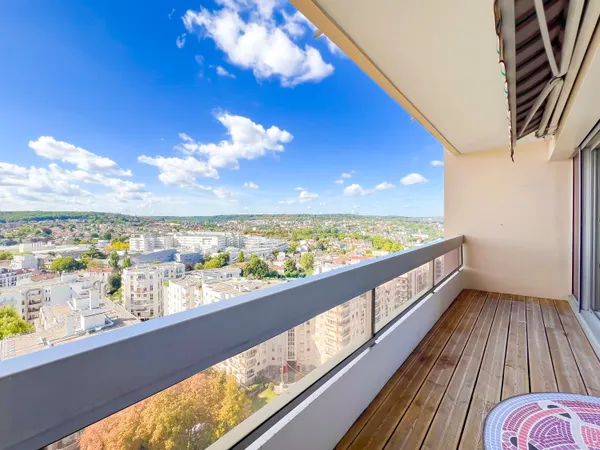 Vends appartement 104m² 