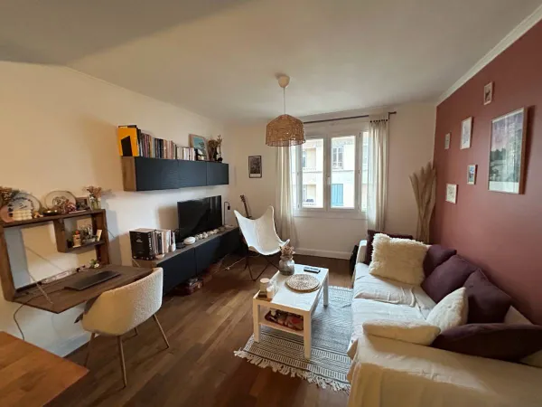 Location meublée courte durée (Avril à fin septembre) - T2 42m² - Lyon 3 