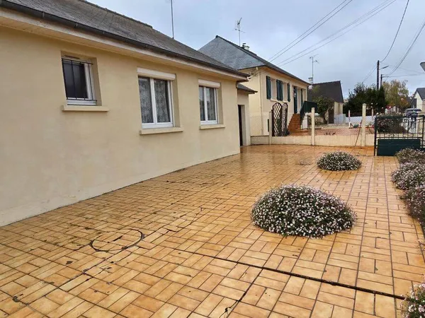 Maison de plain-pied 5 pièces 81 m² 