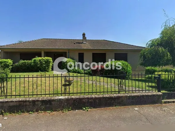 Propriété 6 pièces 142 m² 