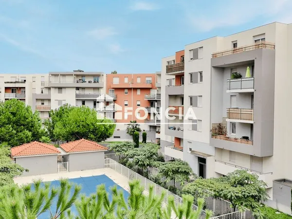 T2 avec parking et balcon - Résidence La Feuillée 