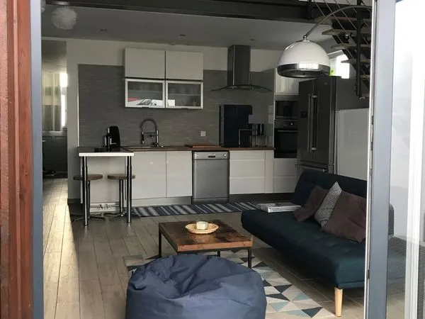 Échoppe (maison) T3 meublée secteur Bacalan - 85m2 