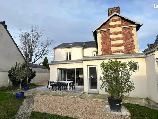 Maison 8 pièces 155 m² 