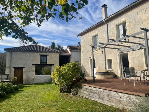 Maison 7 pièces 160 m² 