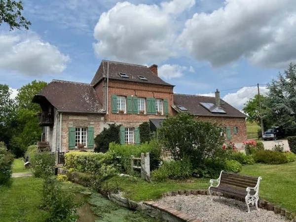 Maison 10 pièces 280 m² 
