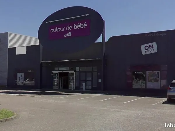 Local commercial 734 m² Viriat 