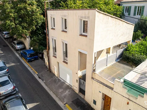 Immeuble 160 m² 