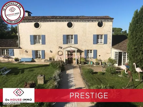 Maison 10 pièces 279 m² 