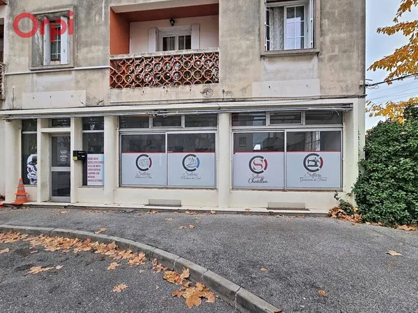 Local commercial 83 m² 