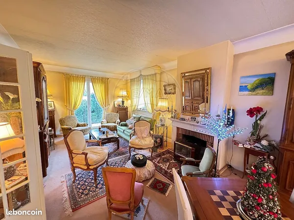 Maison 6 pièces 170 m² 